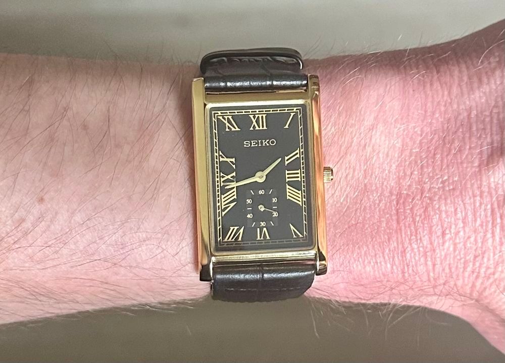 Montre vintage hommage Seiko Tank neuve Bijoux et montres