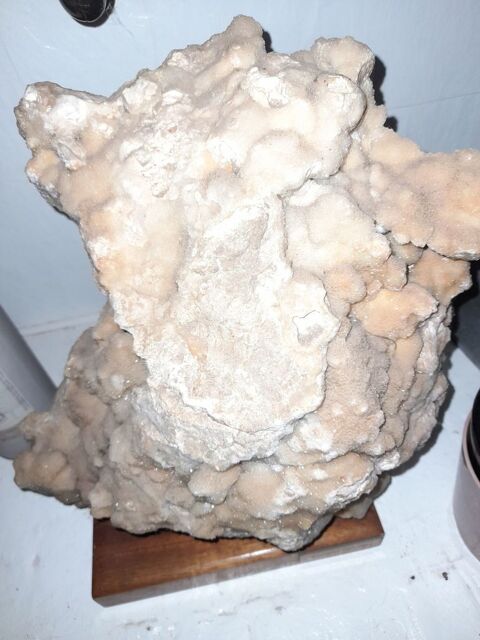 Sculpture Min�rale Naturelle sur Socle en Bois 1 Rueil-la-Gadeli�re (28)