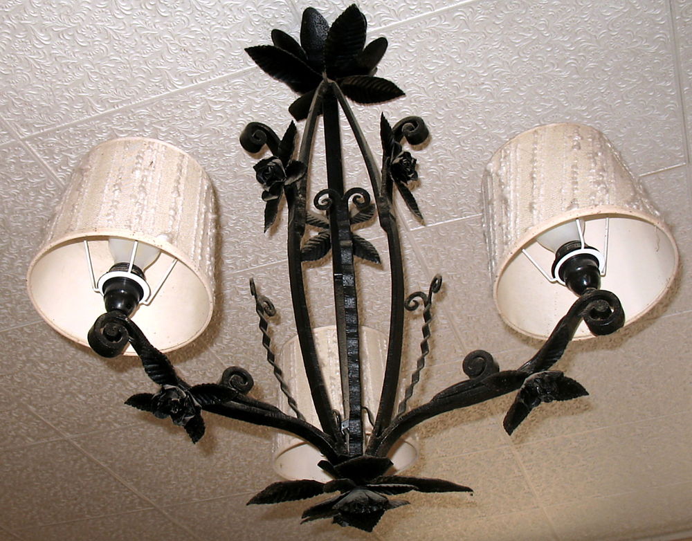 Lustre 3 branches fer forg&eacute; Décoration