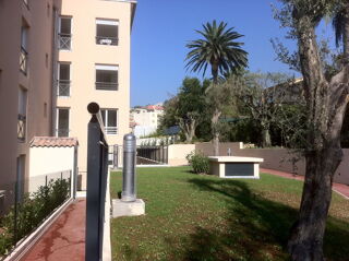  Appartement à louer 3 pièces 57 m²