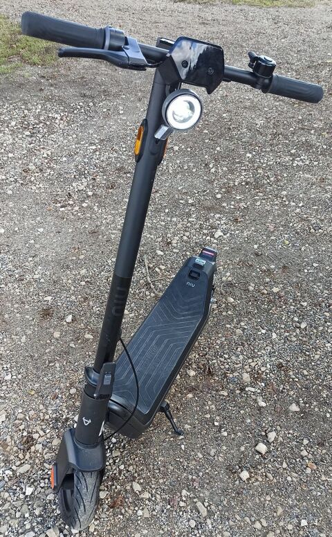 Trottinette lectrique niu kqi3 sport 250 Tresses (33)