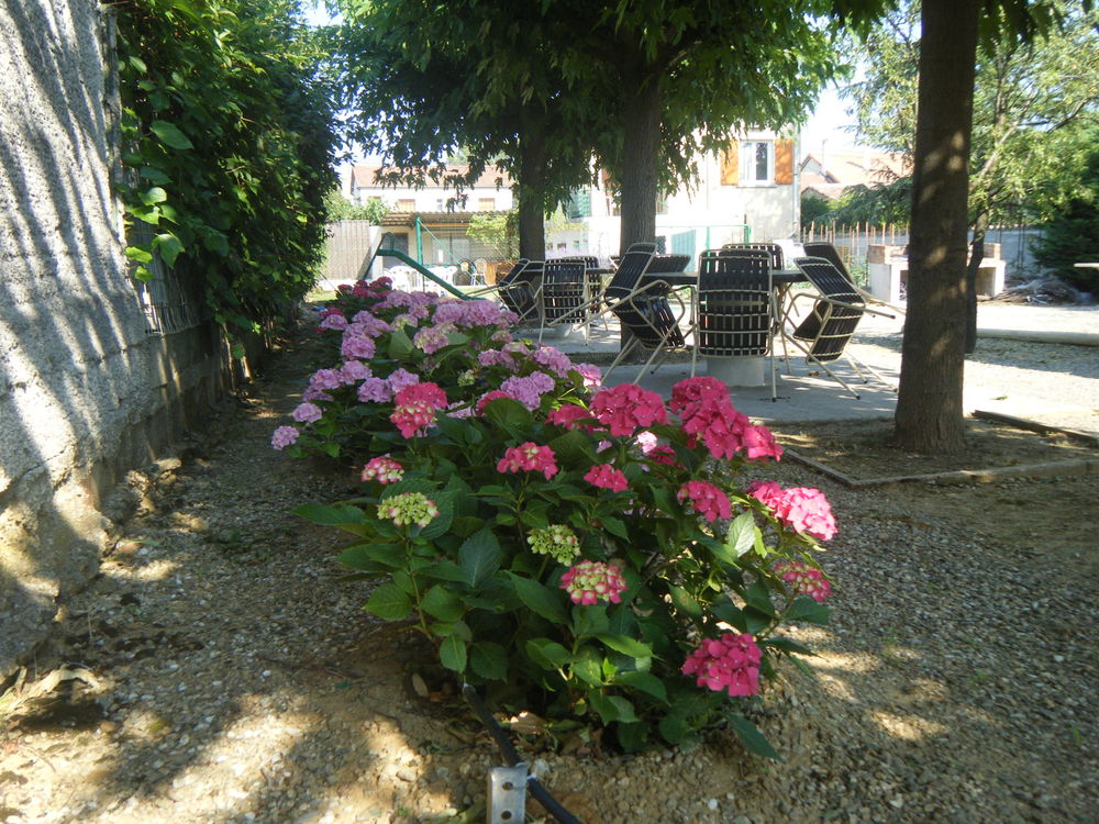   Gîte aux portes des Cévennes, 4 personnes piscine clim wifi Languedoc-Roussillon, Lézan (30350)