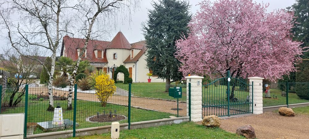 Vente Maison Villa 7 pièces, 220 m² habitables Saint-jean-le-blanc