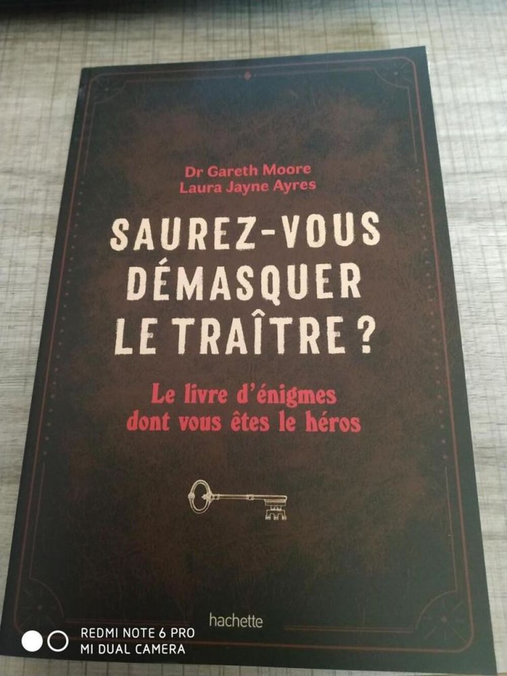 Cahier-jeux Saurez-vous d&eacute;masquer le tra&icirc;tre? (Neuf) Livres et BD