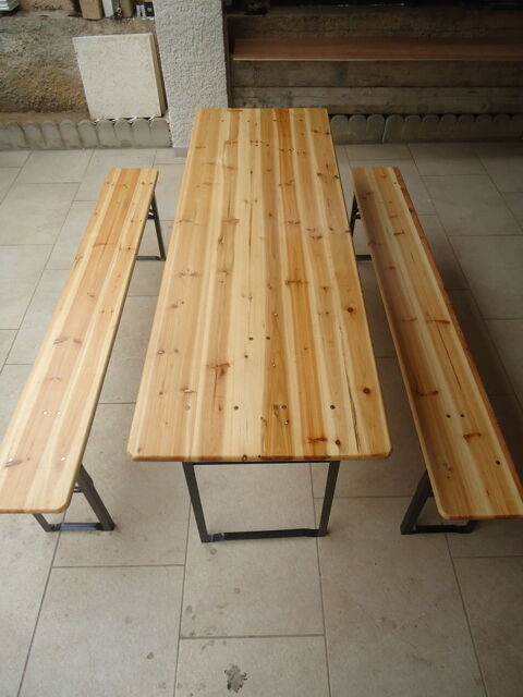 TABLES ET BANCS 20 Portiragnes (34)