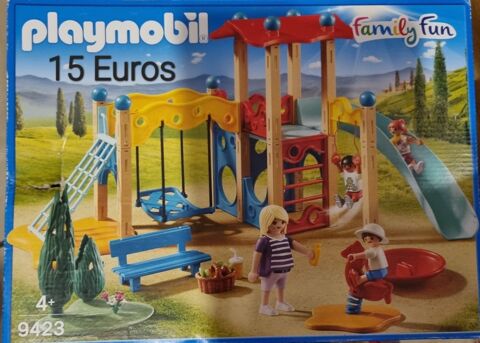 Playmobil 9423 ( Parc de jeux ) 15 Bourdenay (10)