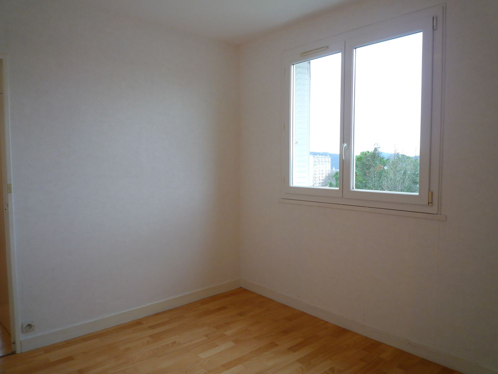 Location Appartement T4 avec balcon - quartier Cras/Palente Besançon