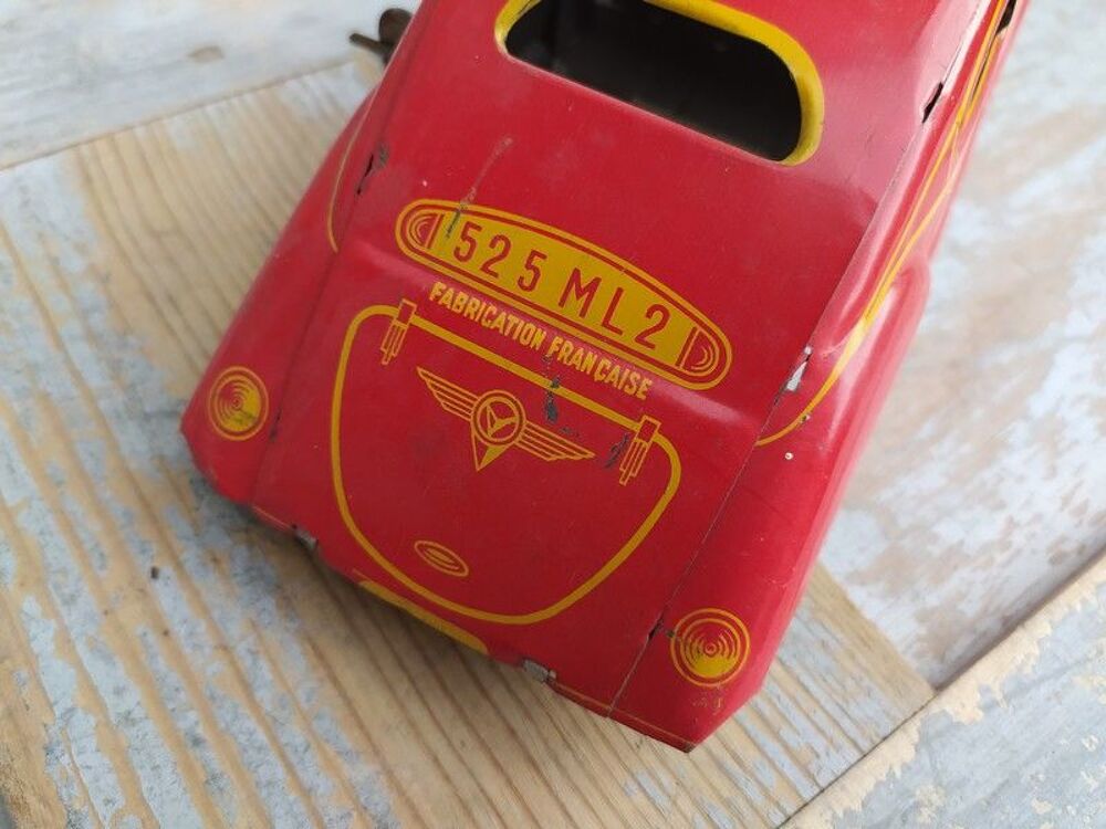 Voiture Jouet T&ocirc;le Martinan Larnaude 525 ML2
Jeux / jouets