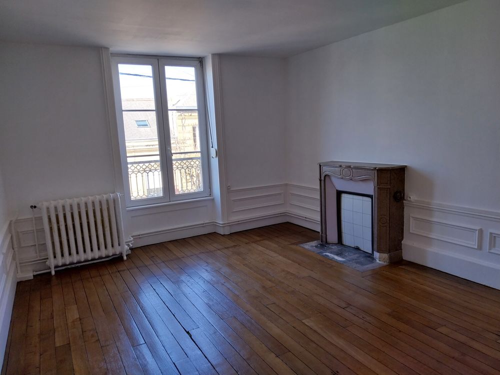 Location Appartement Sedan  f3 Sedan