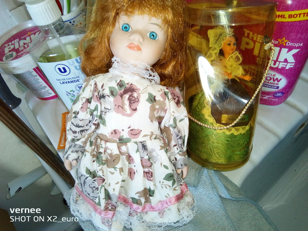 ??Poup&eacute;es ?? Jeux / jouets