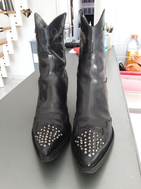 bottines 25 V�nissieux (69)