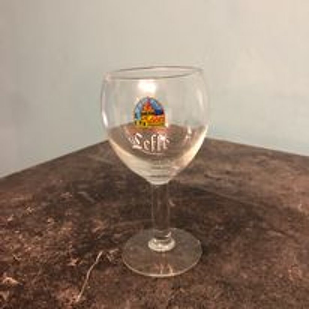 Verre &agrave; Bi&egrave;re Leffe avec Logo 