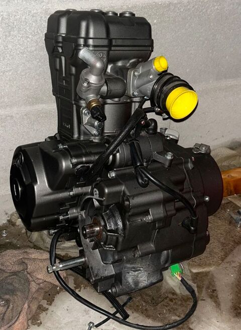 Pi&egrave;ces et &eacute;quipements Moto - Scooter - Quad Pi&egrave;ces d&eacute;tach&eacute;es moto  occasion Martigues 13500