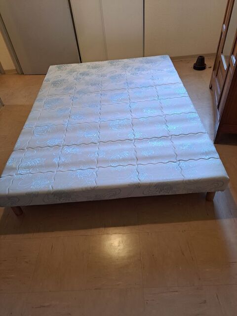 SOMMIER TAPISSIER 75 Ax-les-Thermes (09)