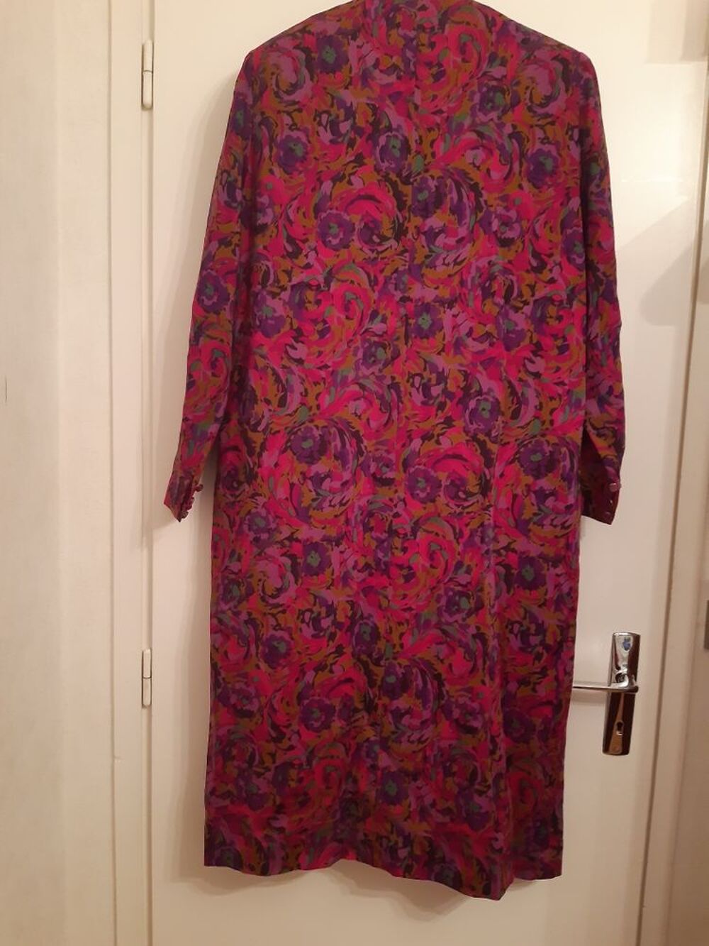robe r&eacute;alis&eacute;e par une couturi&egrave;re Vêtements