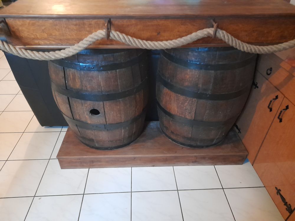 Bar tonneau Meubles