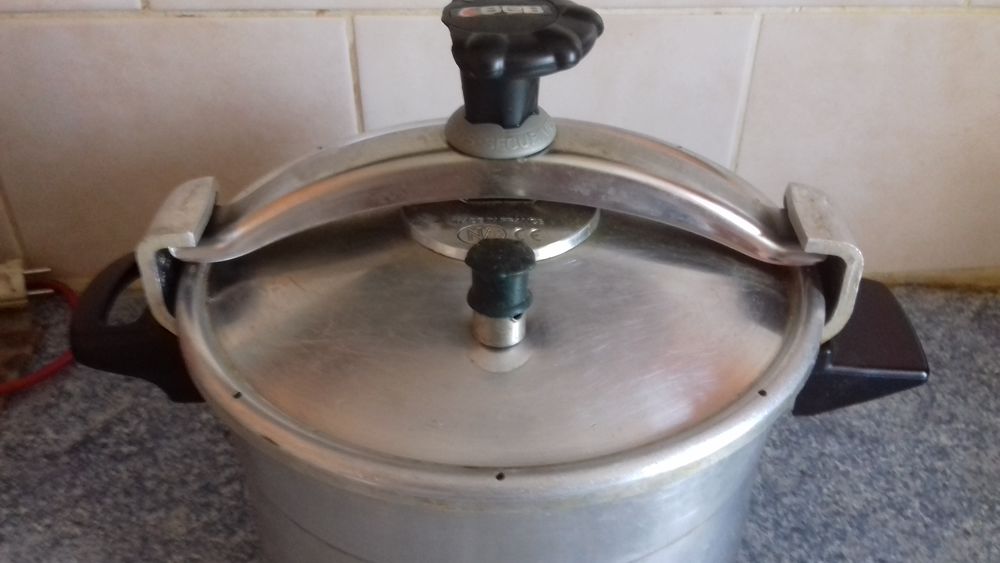 Cocotte minute Meubles