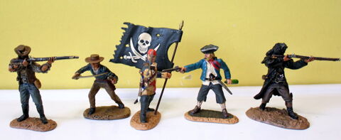 Cont� Collectibles 54mm metal s�rie pirates 2 100 Issy-les-Moulineaux (92)