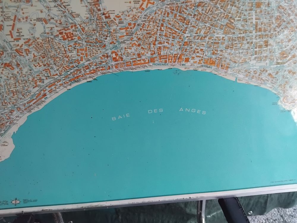 Grand plan murale vintage de Nice ancien mobilier urbain . 