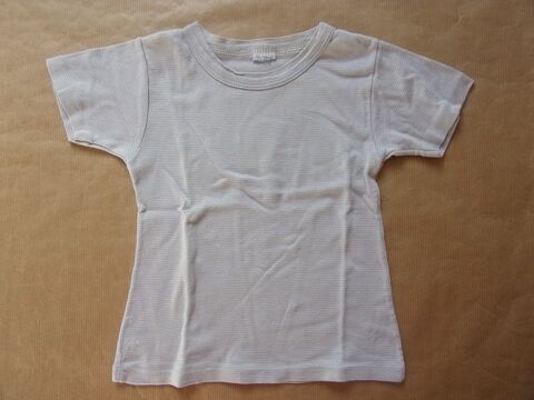 Tee shirt en taille 3 ans 1 Montaigu-la-Brisette (50)