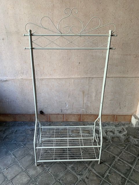 Porte manteaux 20 Paris 10 (75)