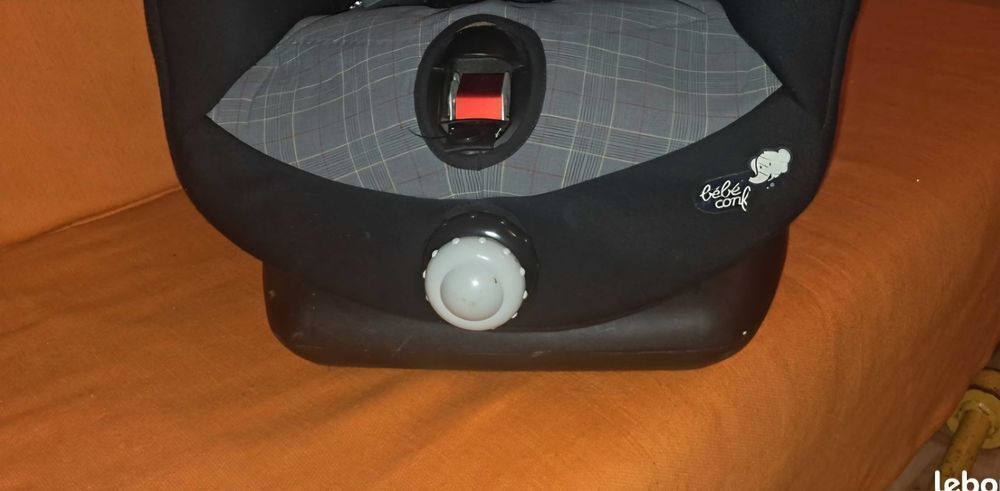 Si&egrave;ge Auto B&eacute;b&eacute; Confort ISEOS Puériculture