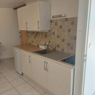  Appartement à louer 1 pièce 22 m²
