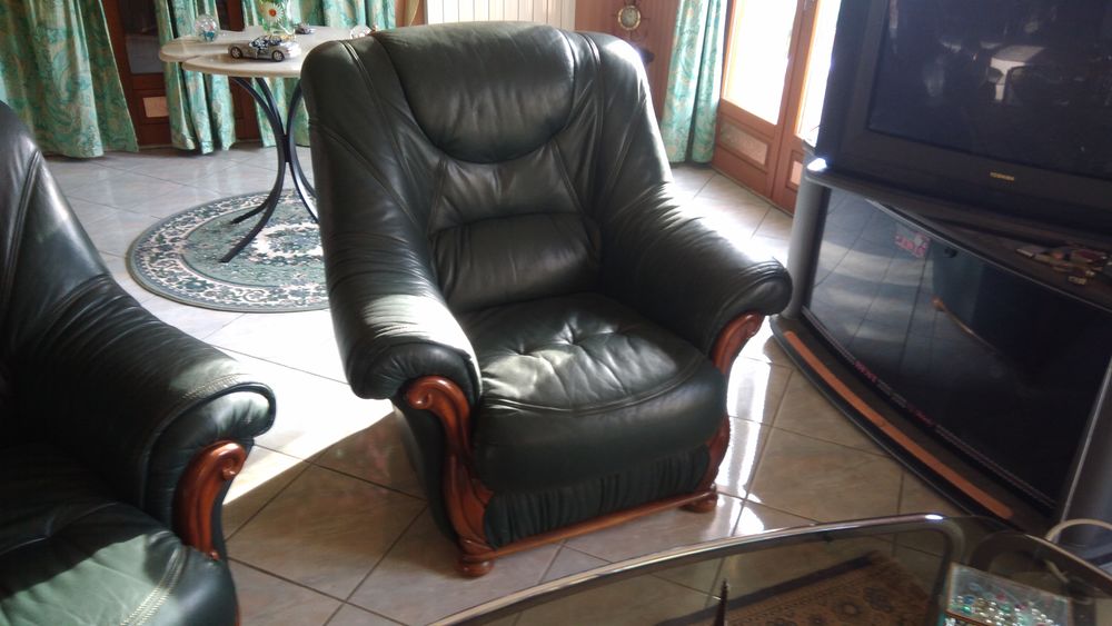 Fauteuils + Canap&eacute; Cuir Meubles