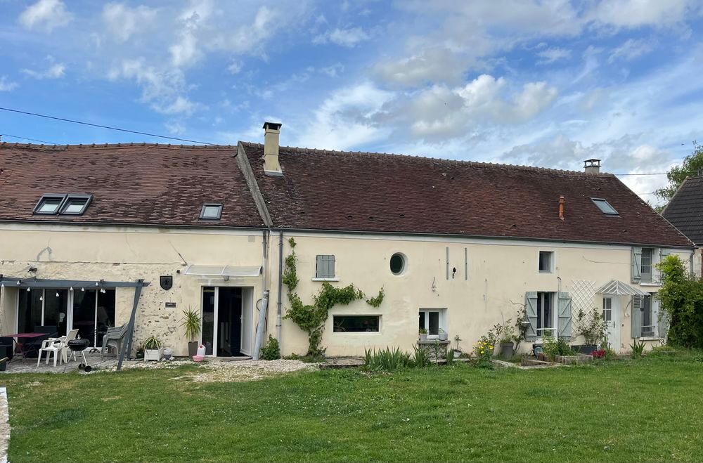 Vente Maison Grande maison briarde 2 logements sur 3,5 hectares attenants Pommeuse