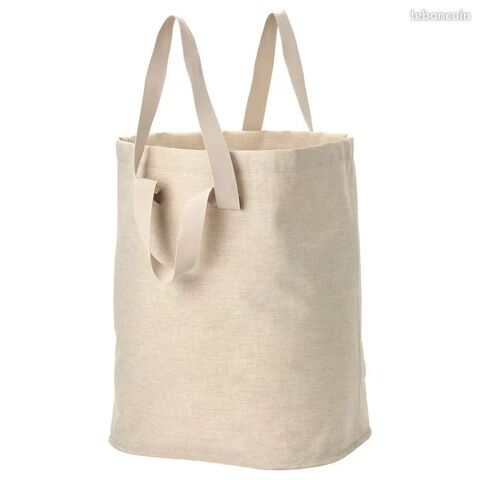 Panier � linge
10 Strasbourg (67)