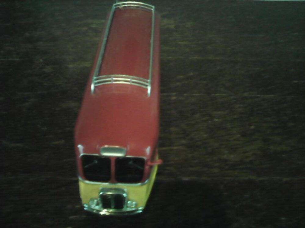 Car Chausson Pinder 1/64 Mod&egrave;le r&eacute;duit 