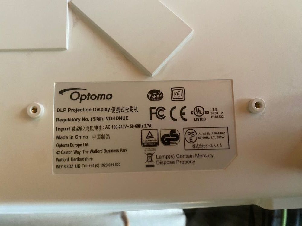 Projecteur OPTOMA HD 25 E Tres bon &eacute;tat
Audio et hifi