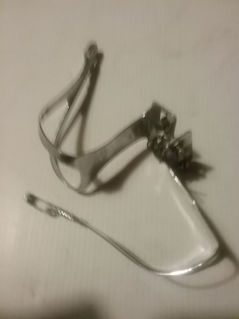 Cale pied acier chrom&eacute; vintage Vélos