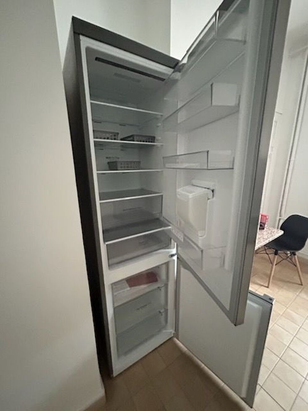 REFRIGERATEUR COMBINE MARQUE LG Electroménager