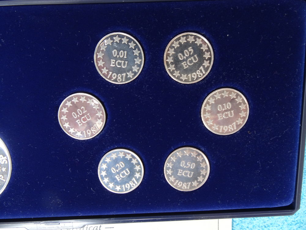 Coffret &eacute;cus argent europ&eacute;ens . 