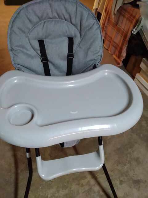 Chaise haute bb 25 Franconville (95)