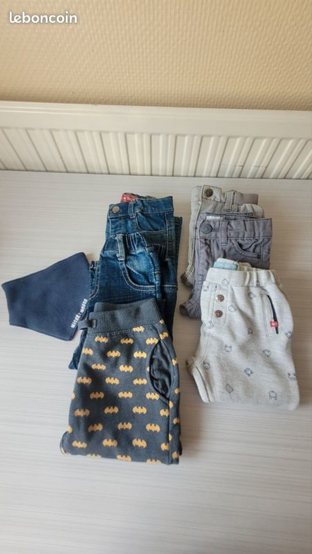 Lot v&ecirc;tements b&eacute;b&eacute; (Gar&ccedil;on 6 mois ) Puériculture