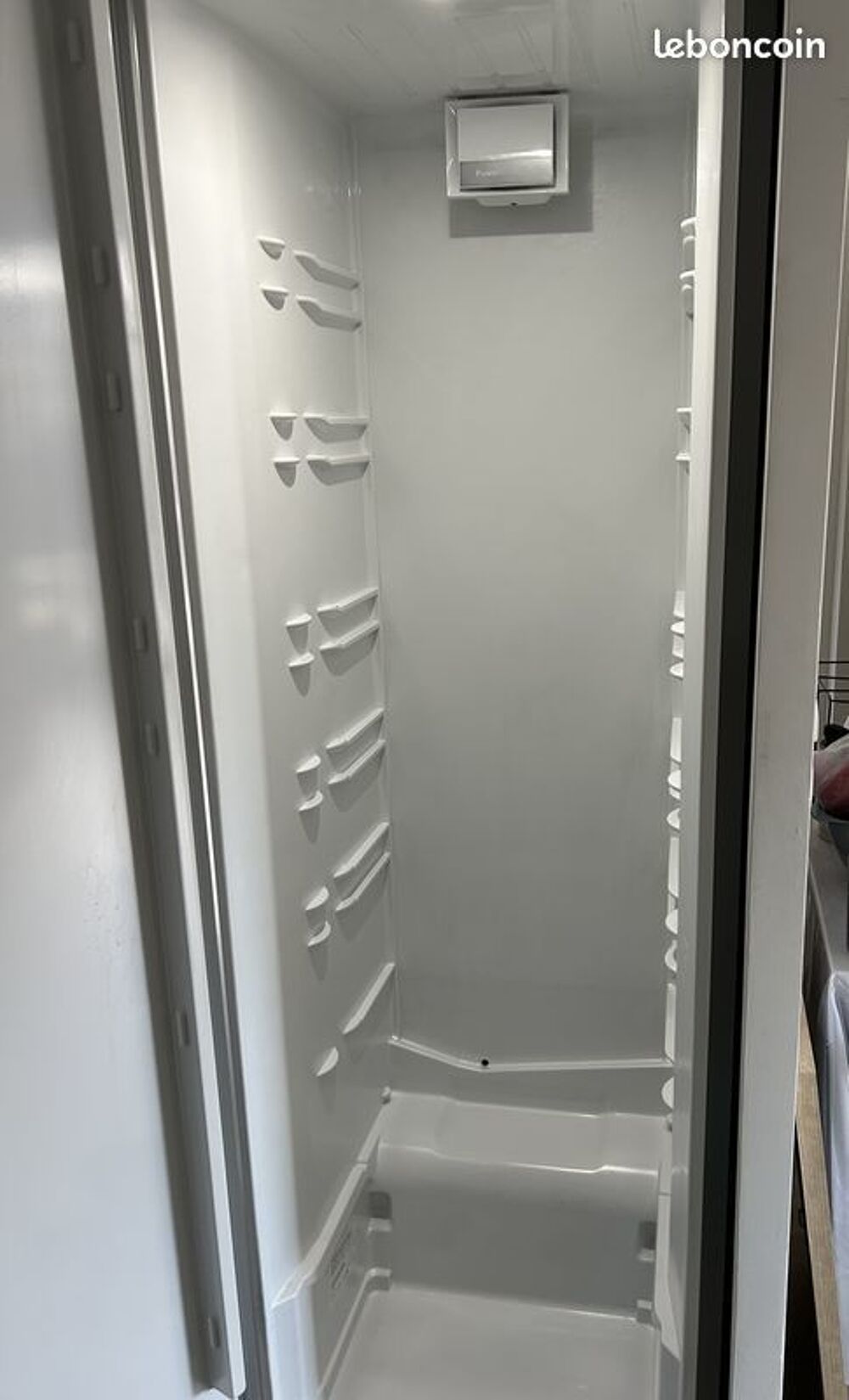 R&eacute;frig&eacute;rateur BOSCH - 1 porte - 346 L - L 60 x H 186 cm Electroménager