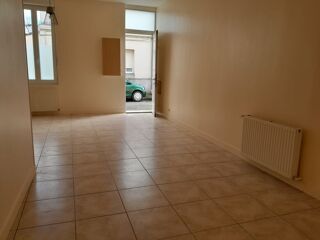  Maison � louer 3 pi�ces 76 m� B�gles