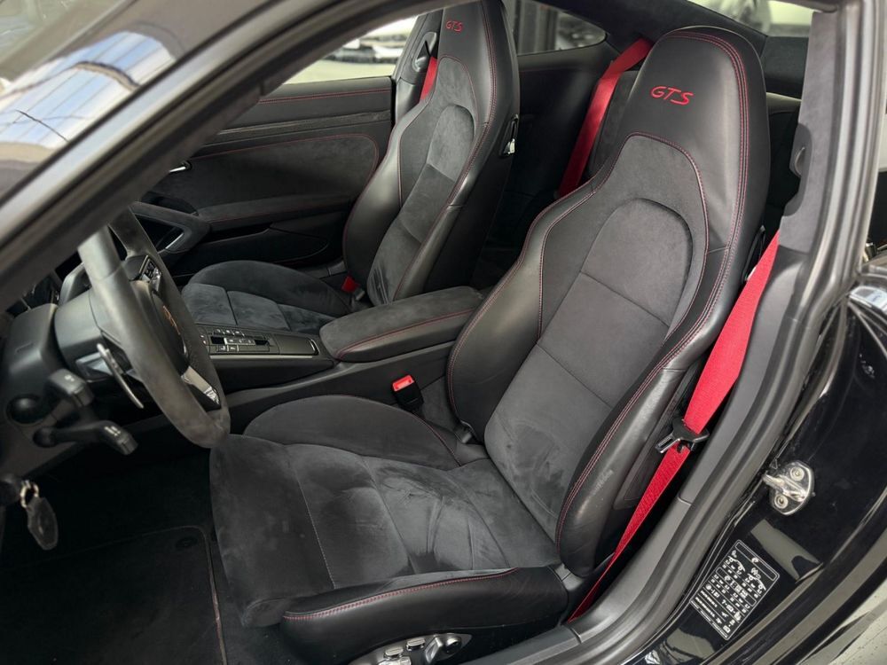 911 (991) 911 Carrera 4 Coup&eacute; 3.0i 450 GTS PDK 2017 occasion 83000 Toulon
