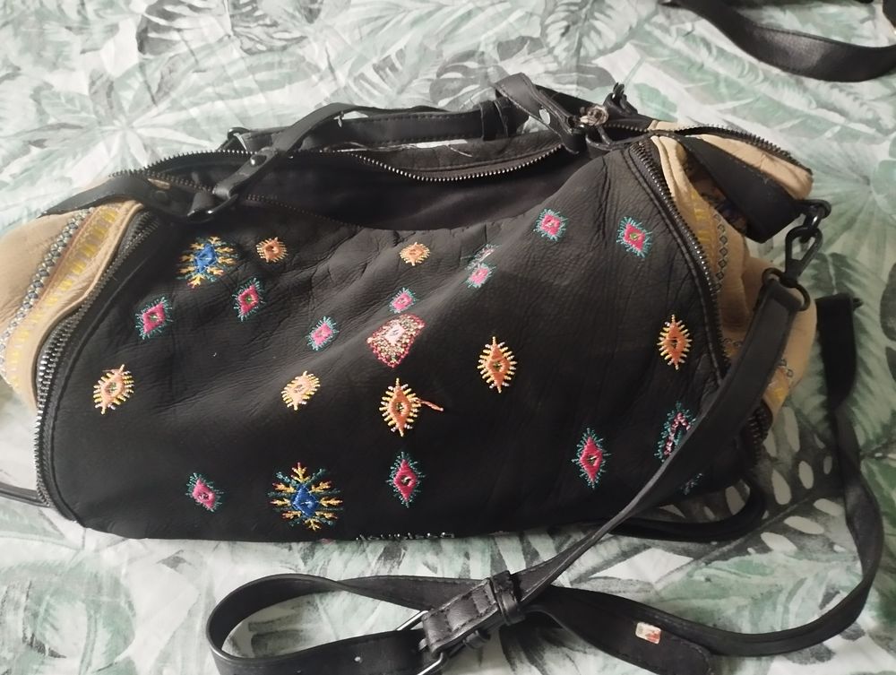 Sac &agrave; main Maroquinerie