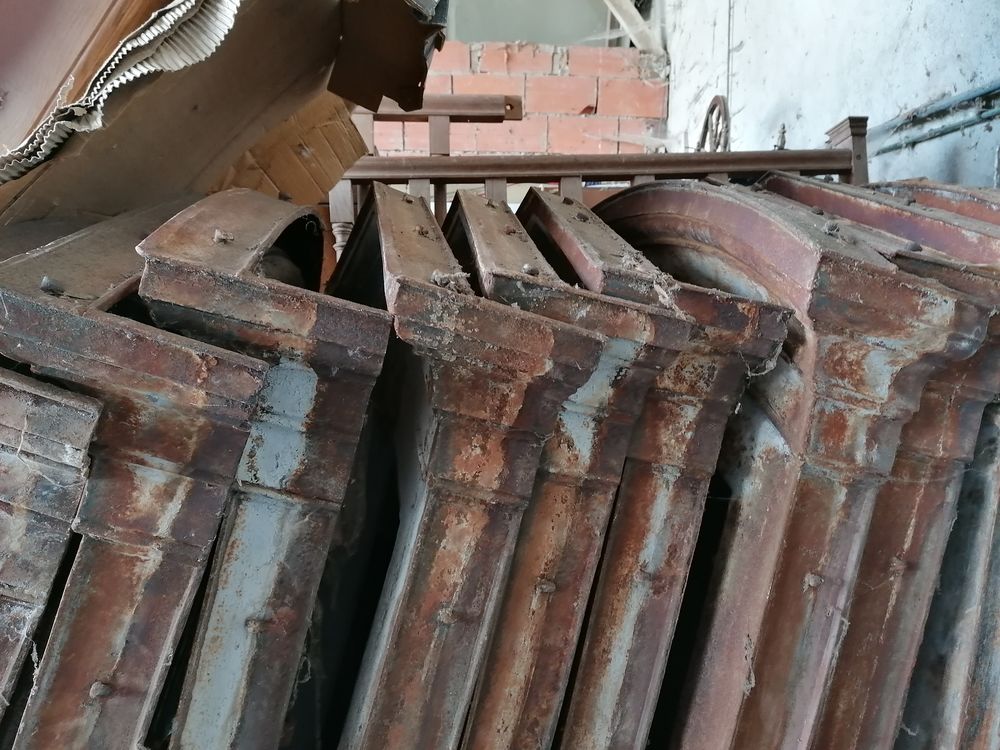  anciennes lucarnes du 19 &eacute;mes si&egrave;cle 
Bricolage