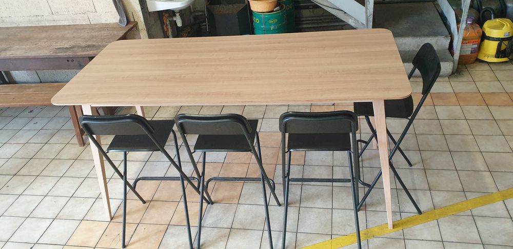 Grande table mange debout 8 pers&nbsp; Meubles