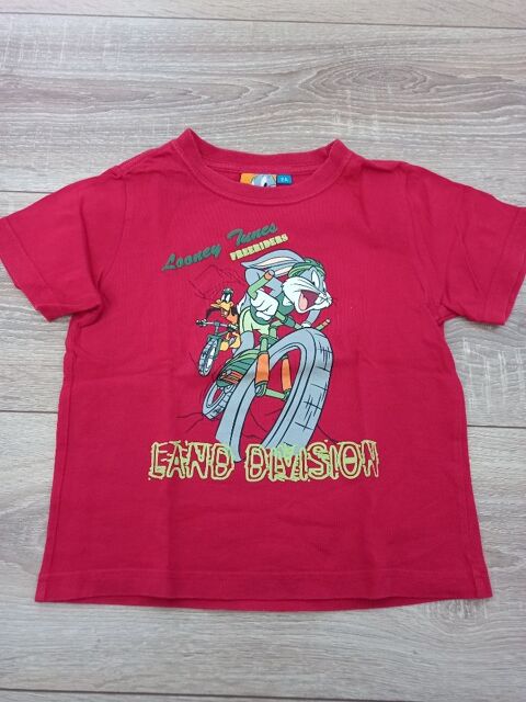 Tee-shirt manches courtes rouge Looney Tunes 2 ans 4 Villiers (86)
