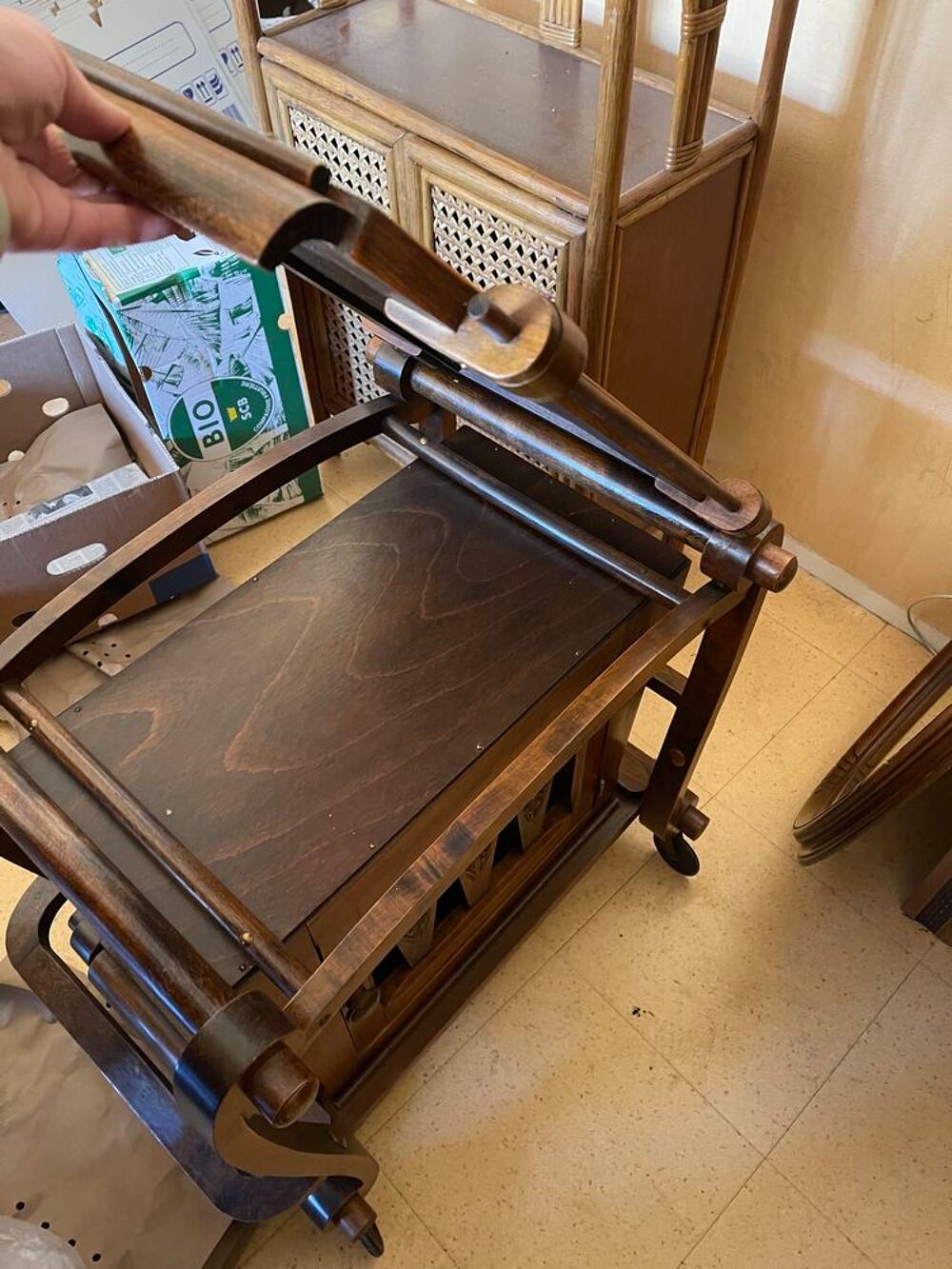 Ancienne desserte roulante en ch&ecirc;ne Meubles