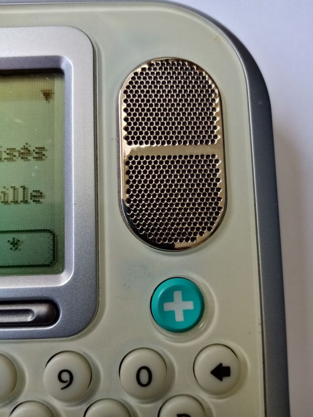 Dictionnaire &eacute;lectronique fran&ccedil;ais parlant et ergonomique av Matériel informatique