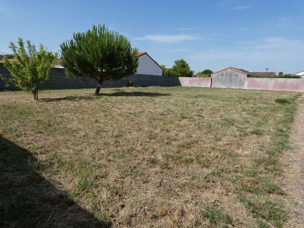 Vente Terrain d'un terrain constructible Les bordes