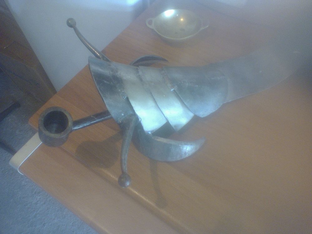 Lot brocante ou l'unit&eacute;. Bibelot outil livre disque sculptur 
