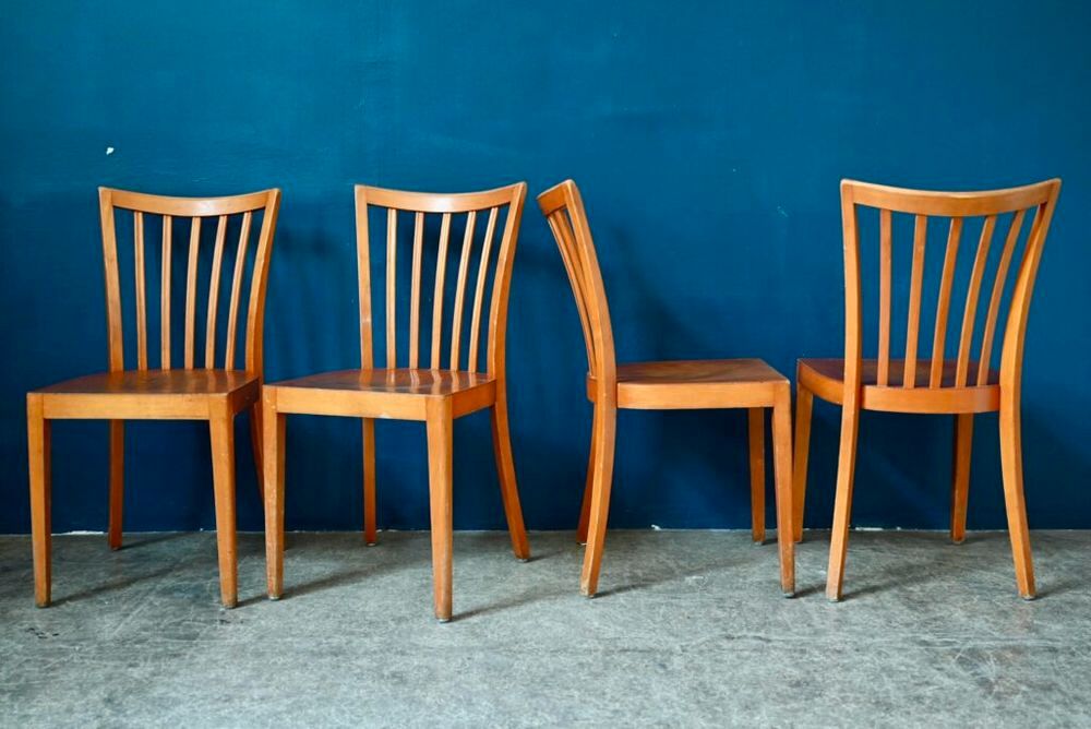 Grand lot de 22 chaises bistrot en bois anciennes vintage Meubles
