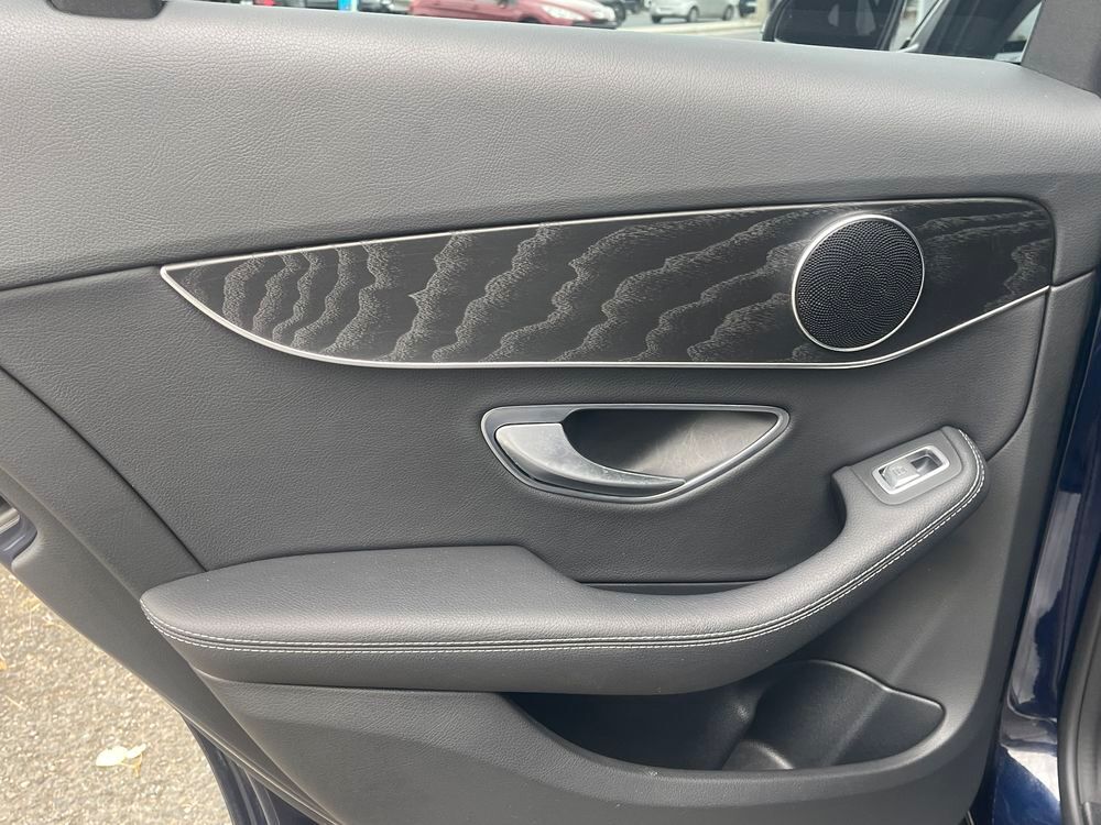 Classe C MERCEDES CLASSE C 250D SW 204 AVANTGARDE 4MATIC 9G-TRONIC 2017 occasion 33700 M&eacute;rignac